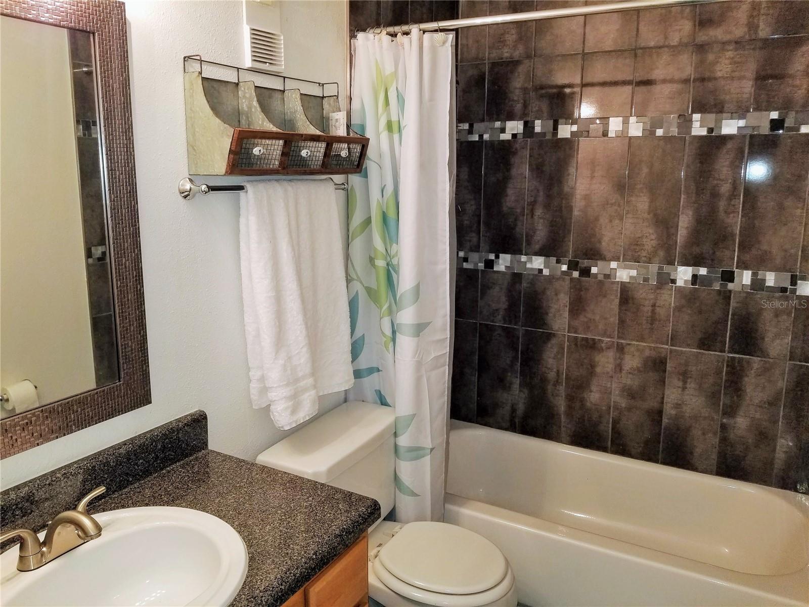169 POMPANO DR SE, ST PETERSBURG, FL, 33705