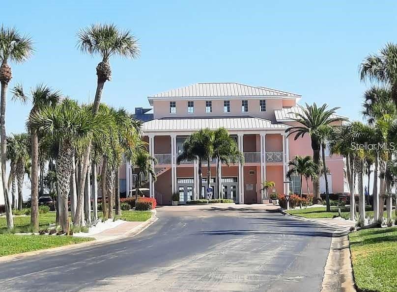 169 POMPANO DR SE, ST PETERSBURG, FL, 33705