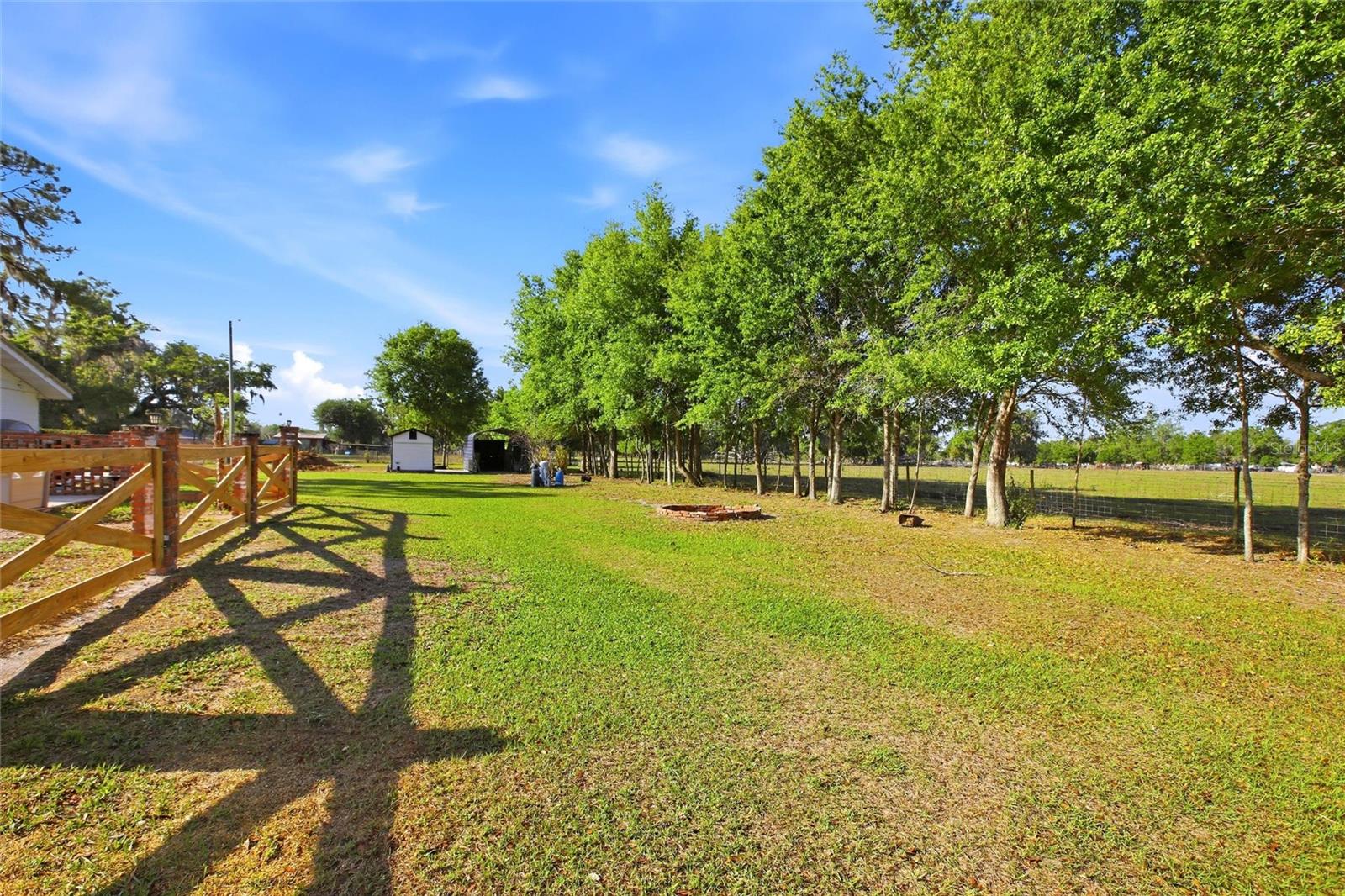 3903 EDISON AVE, BOWLING GREEN, FL, 33834