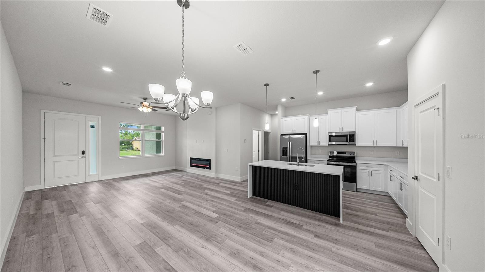 18382 ELGIN AVE, PORT CHARLOTTE, FL, 33948
