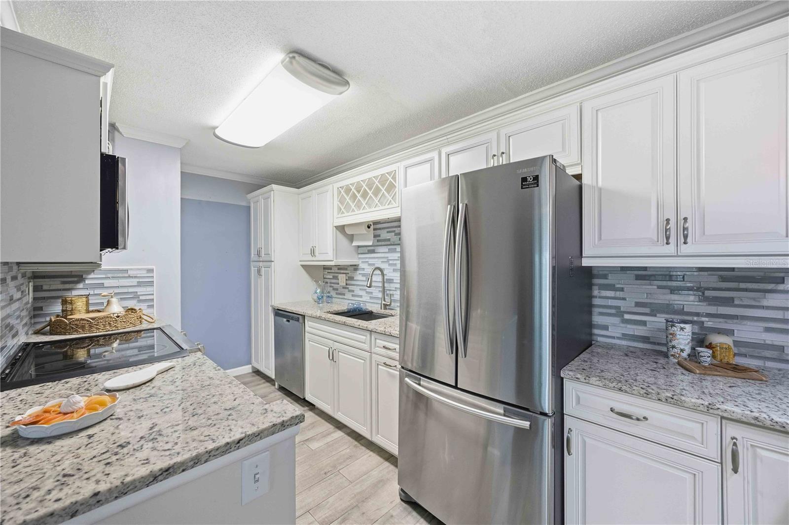 3259 BENEVA RD #101, SARASOTA, FL, 34232