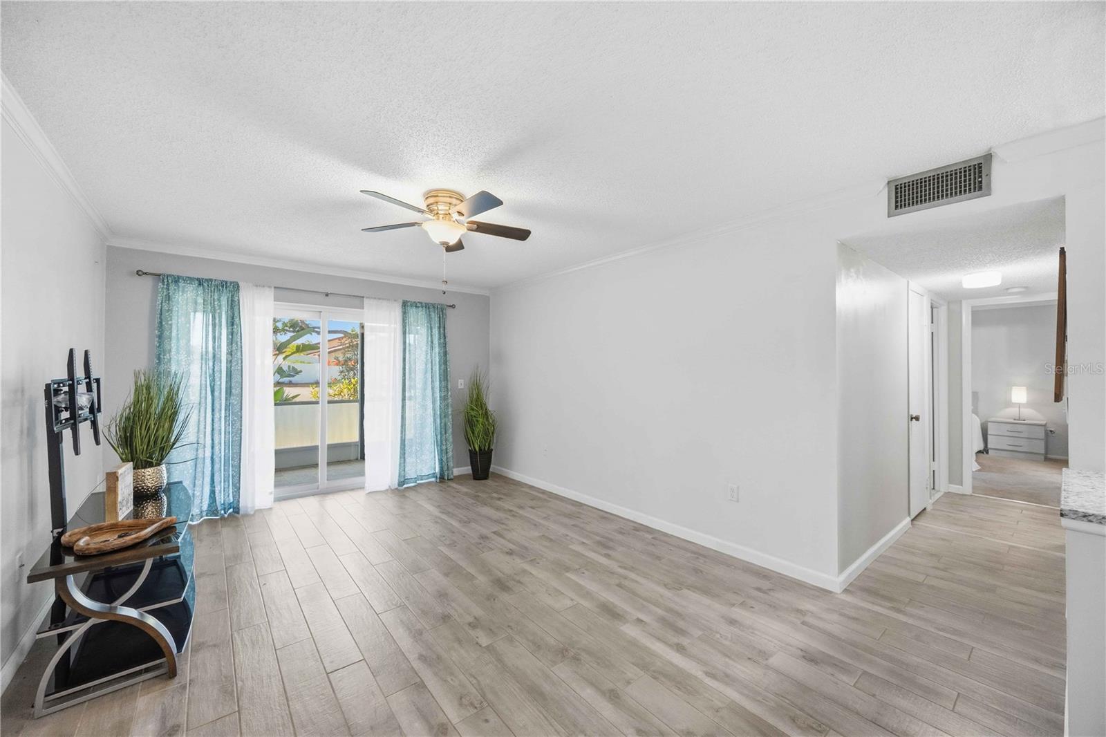 3259 BENEVA RD #101, SARASOTA, FL, 34232