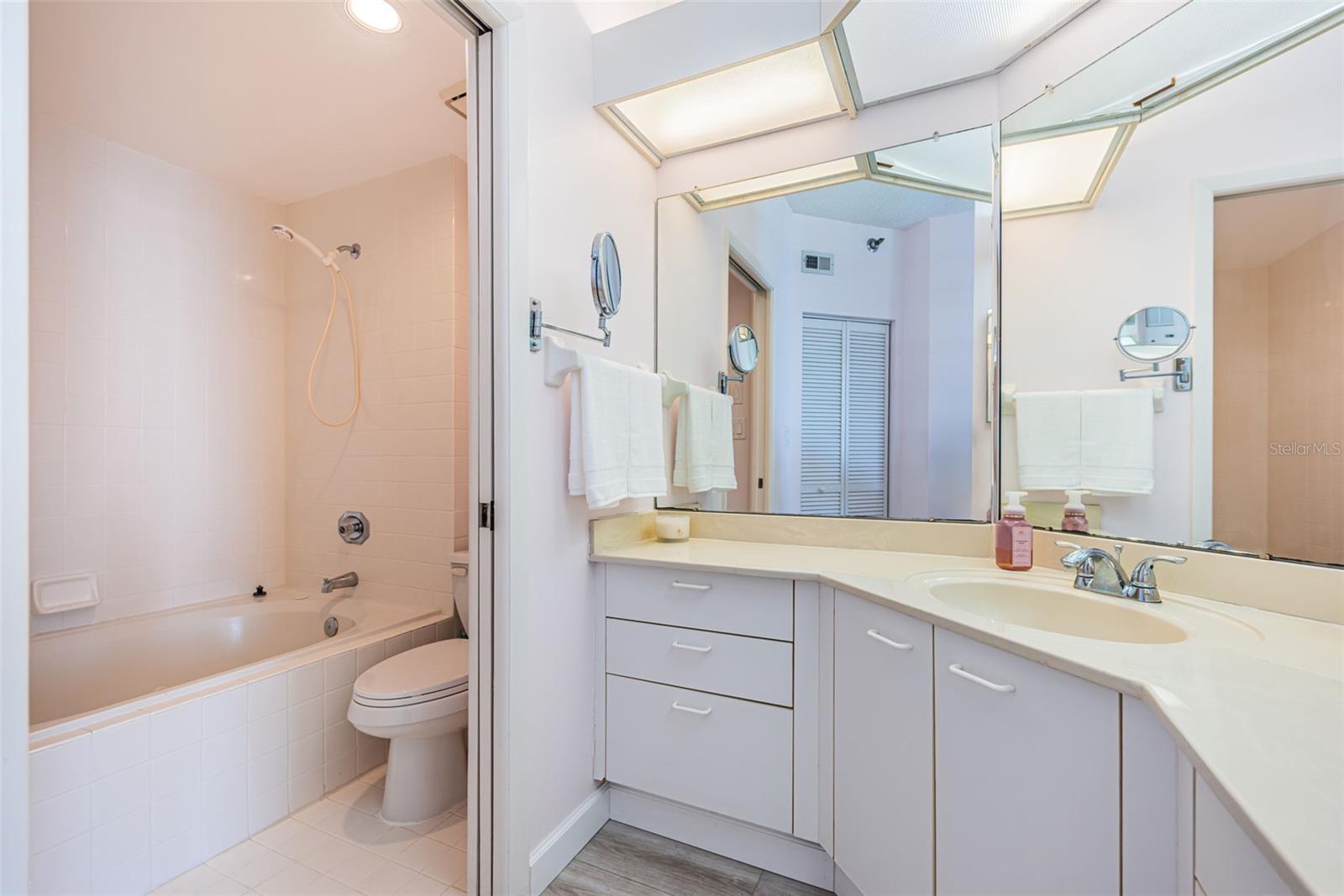 7979 SAILBOAT KEY BLVD S #205, SOUTH PASADENA, FL, 33707