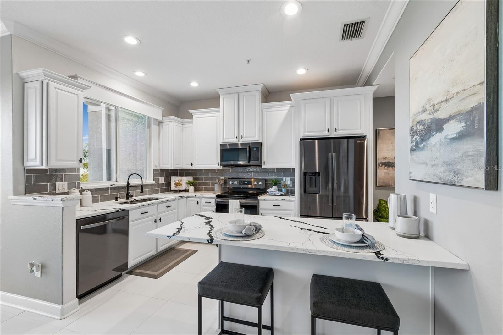 4326 SPINNAKER COVE LN, TAMPA, FL, 33615