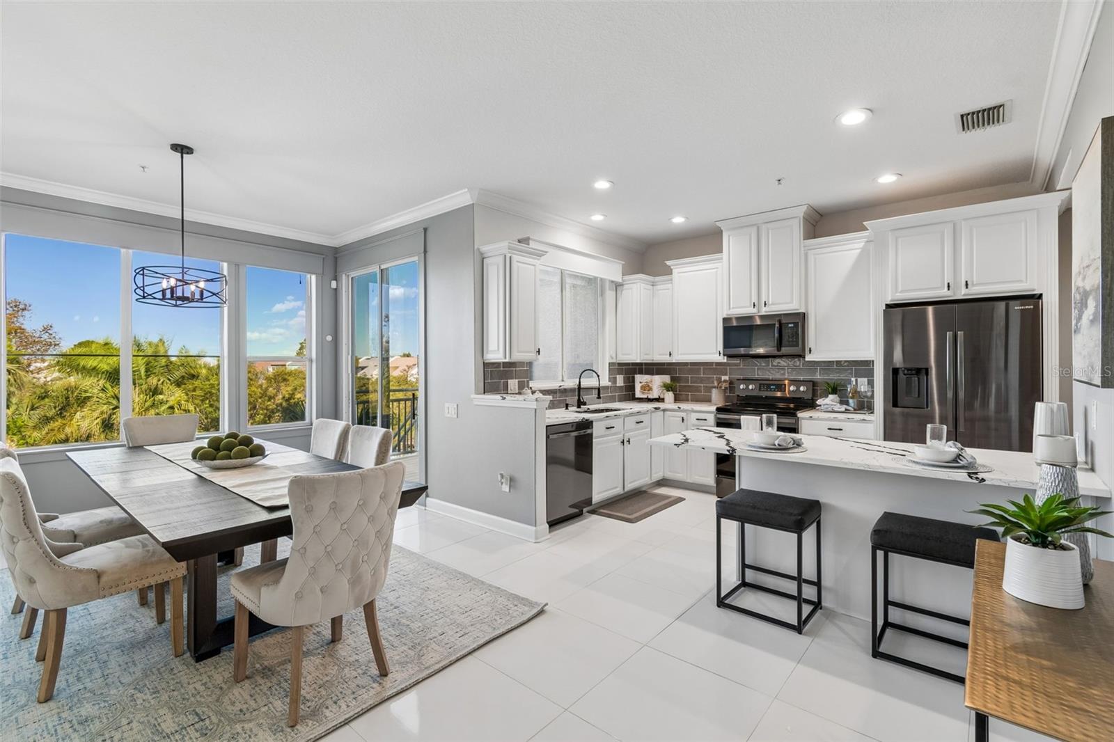 4326 SPINNAKER COVE LN, TAMPA, FL, 33615