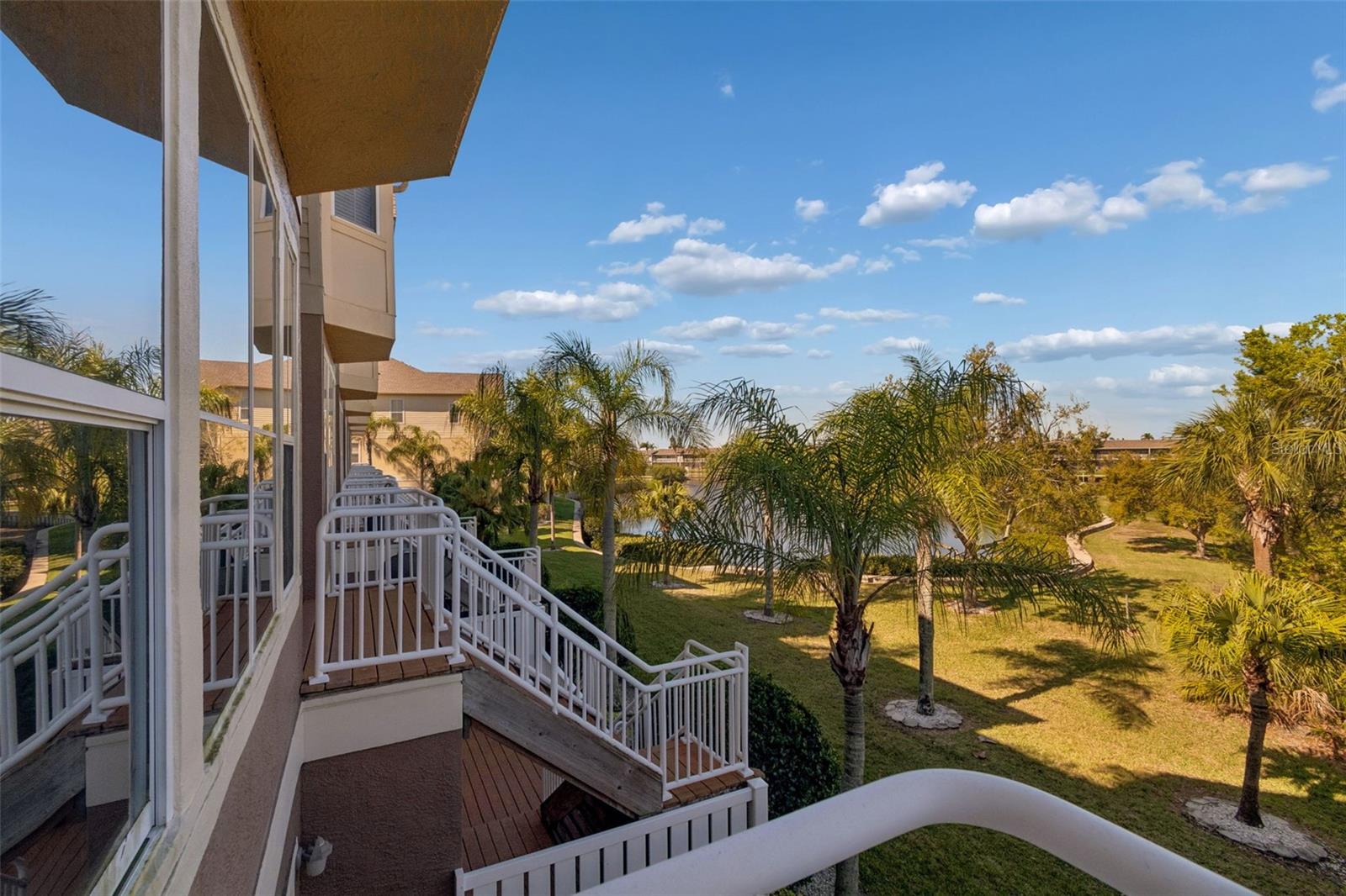 4326 SPINNAKER COVE LN, TAMPA, FL, 33615