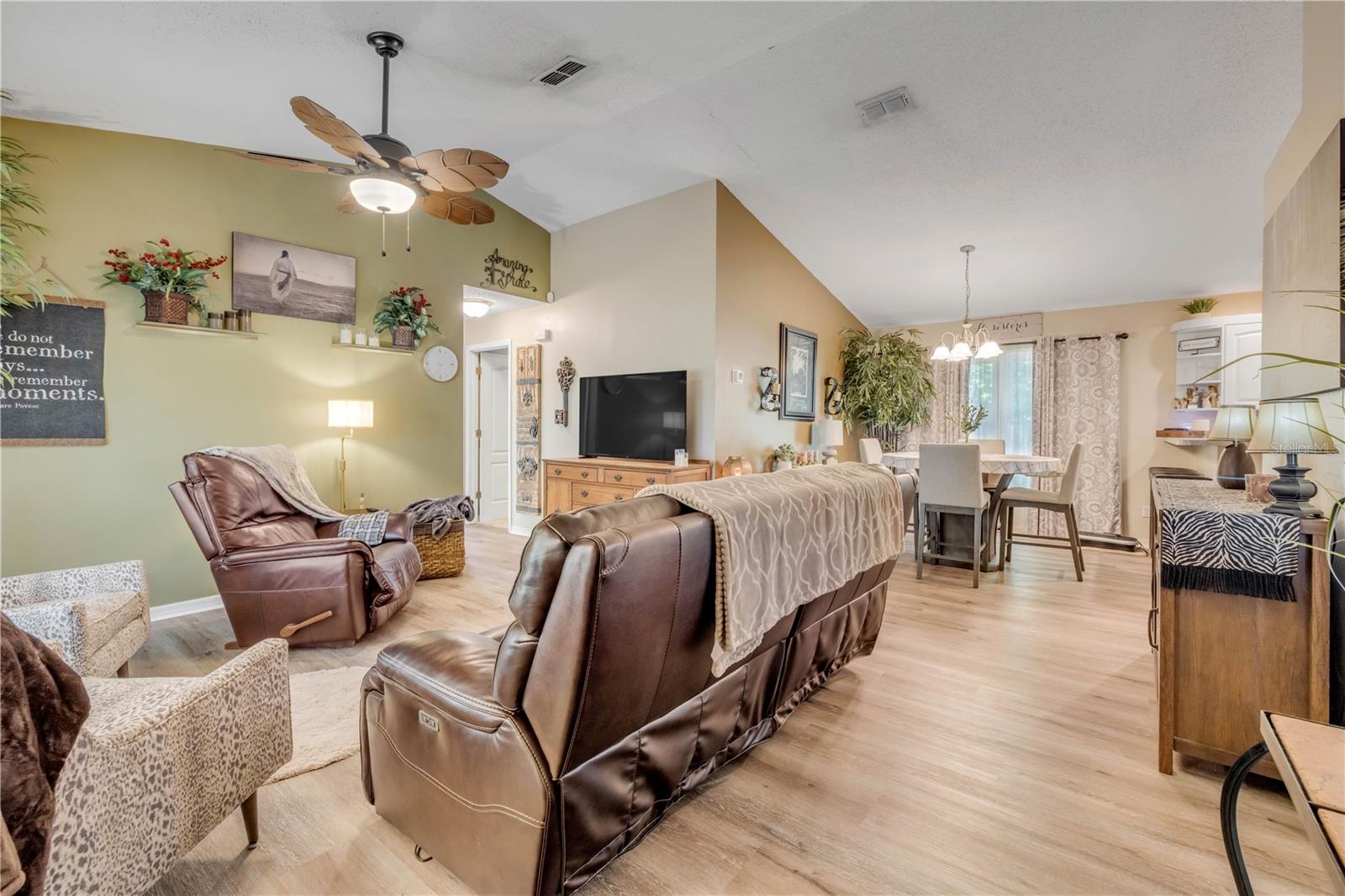 3314 TAMARIND DR, EDGEWATER, FL, 32141