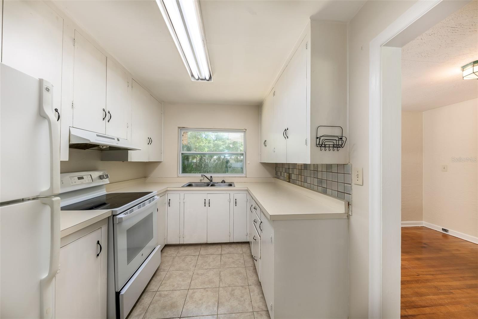 519 VERN DR, ORLANDO, FL, 32805