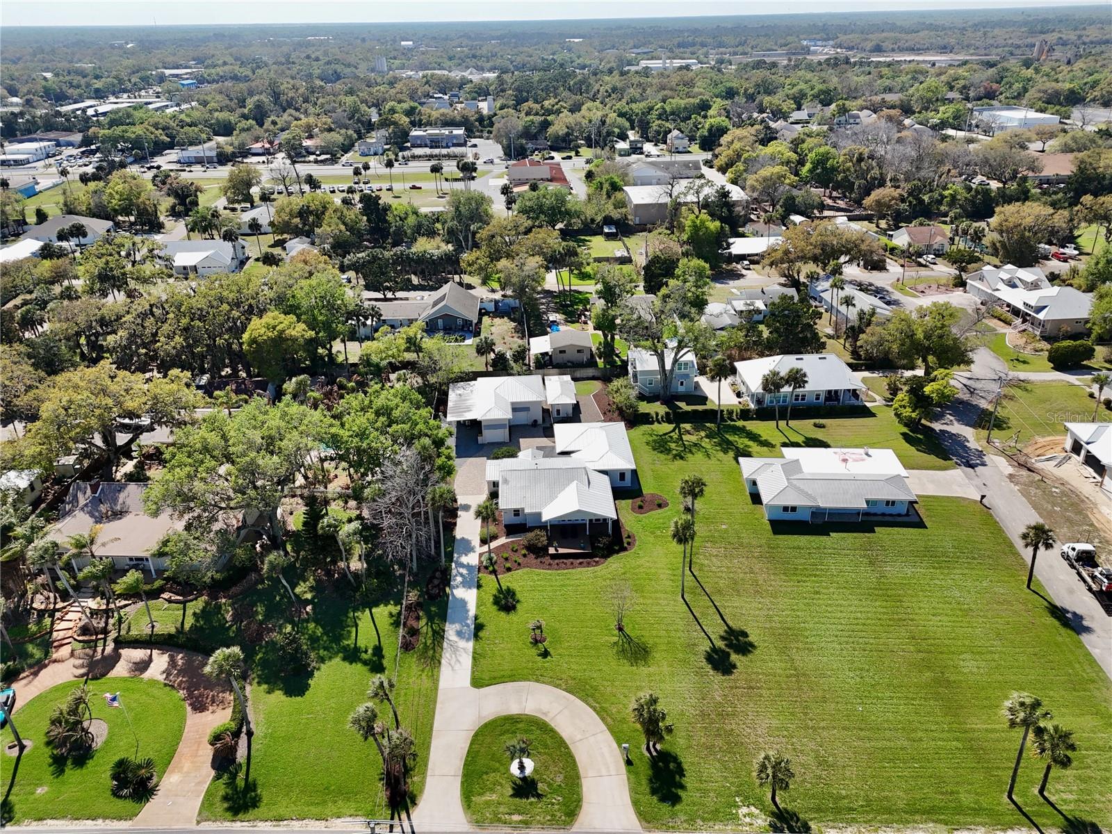 210 N RIVERSIDE DR, EDGEWATER, FL, 32132
