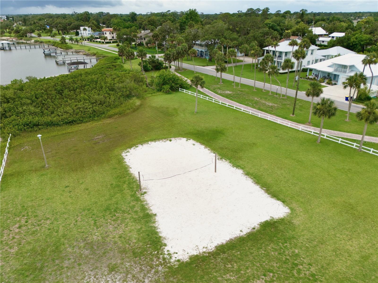 210 N RIVERSIDE DR, EDGEWATER, FL, 32132