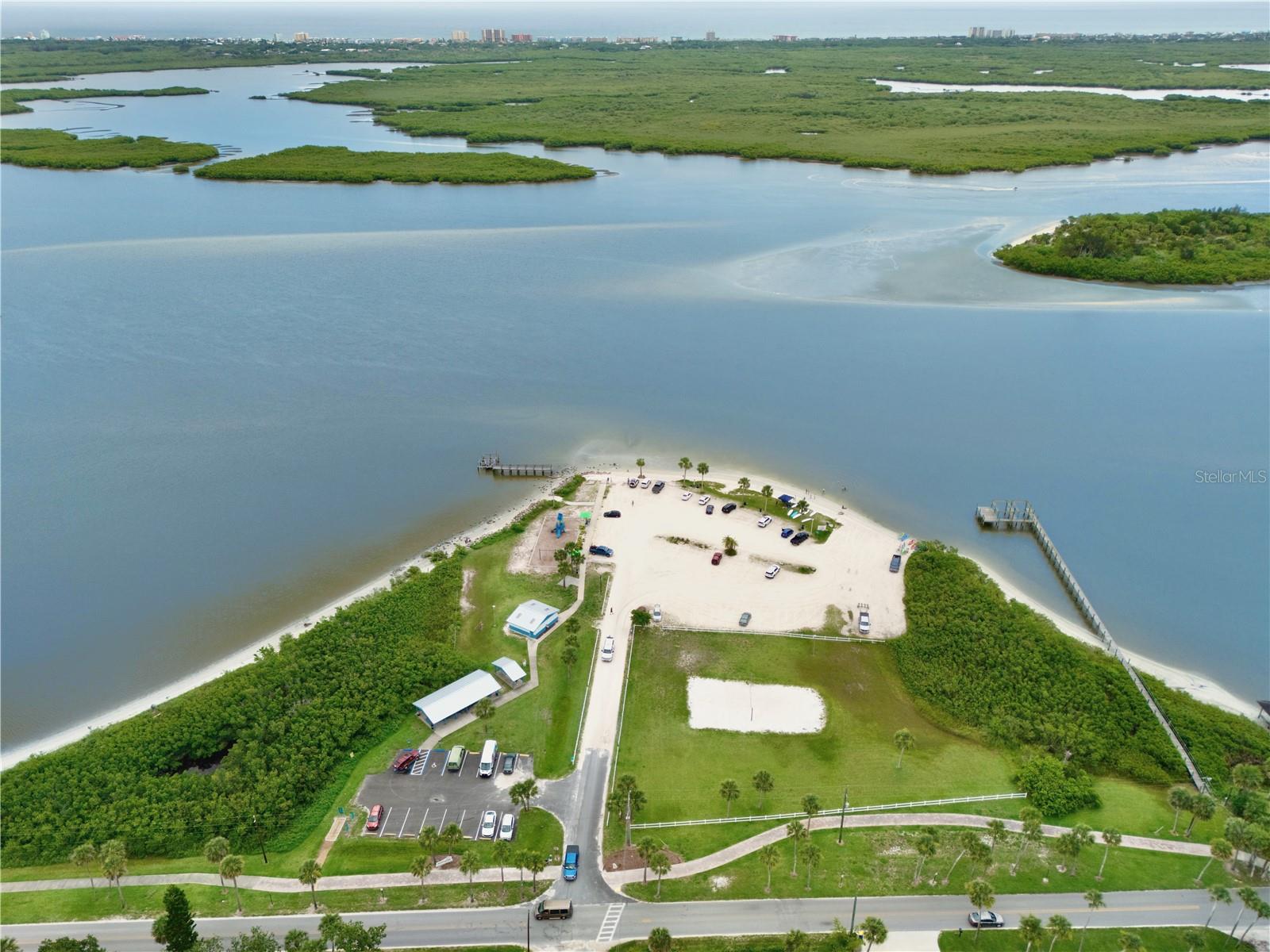210 N RIVERSIDE DR, EDGEWATER, FL, 32132