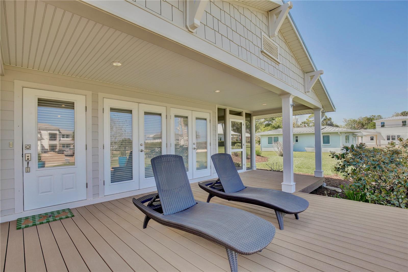 210 N RIVERSIDE DR, EDGEWATER, FL, 32132