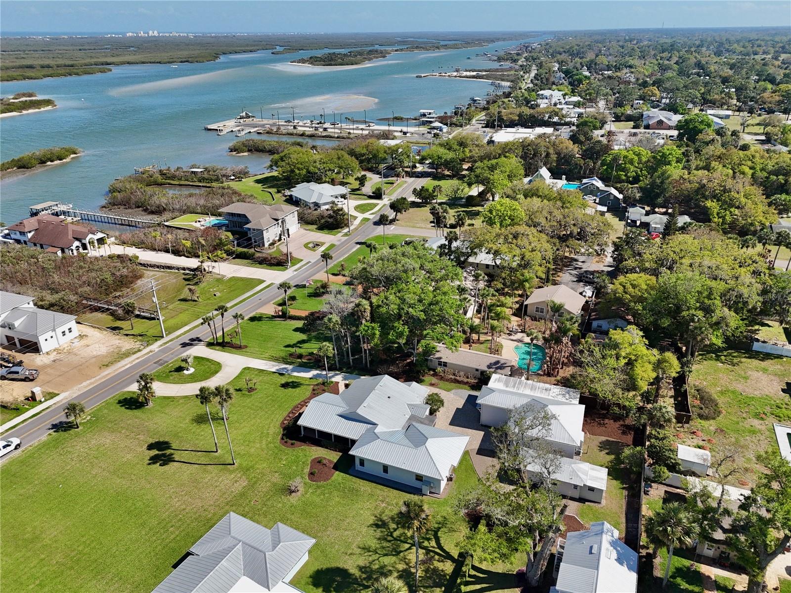 210 N RIVERSIDE DR, EDGEWATER, FL, 32132