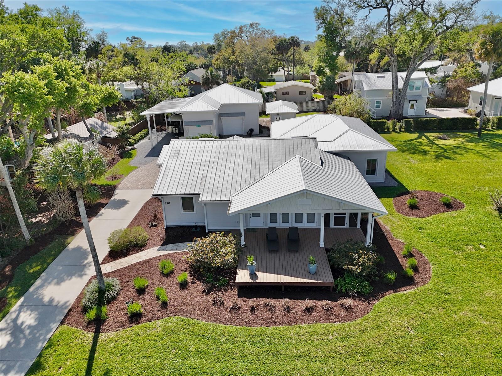 210 N RIVERSIDE DR, EDGEWATER, FL, 32132