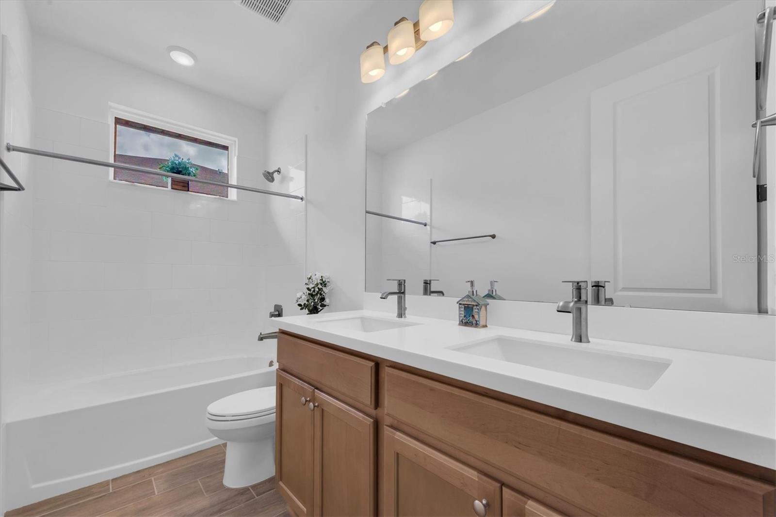 12163 STIRRUP DR, DADE CITY, FL, 33525