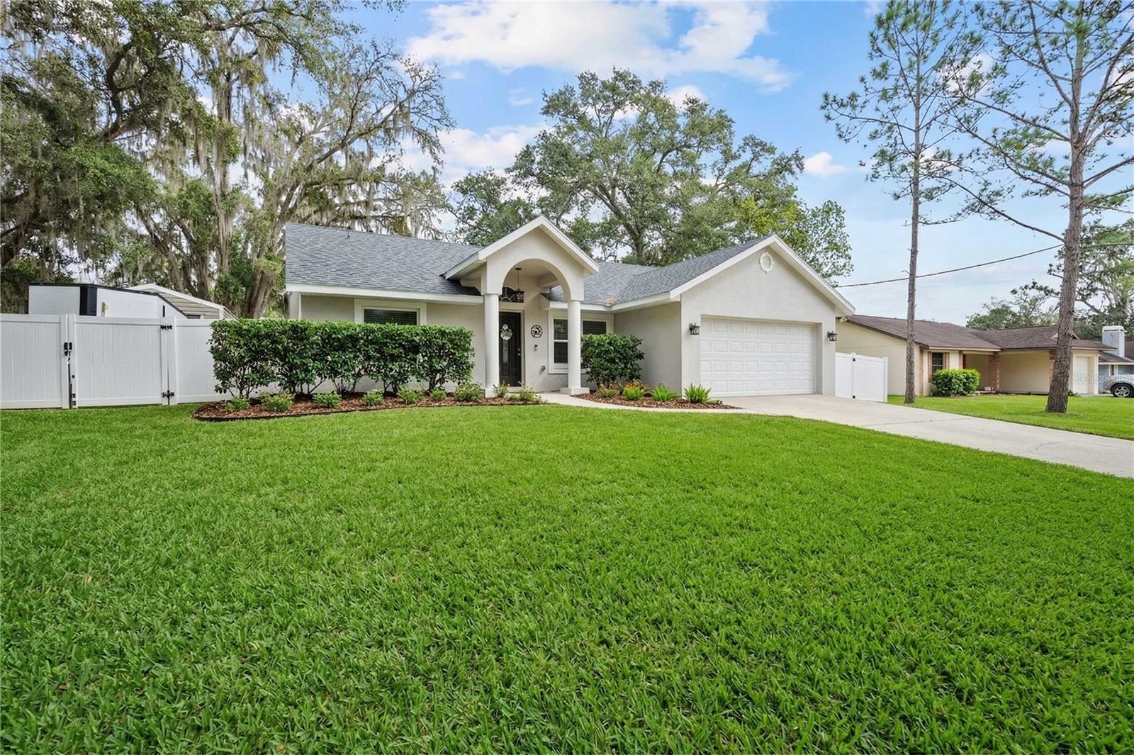 12202 MEADOW LN, SAN ANTONIO, FL, 33576