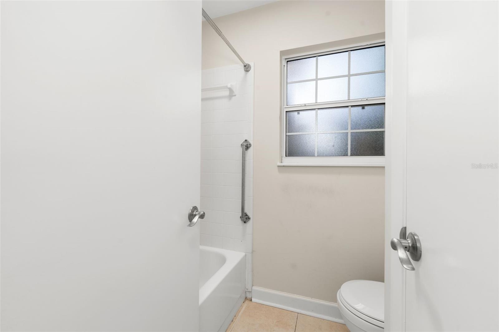 8593 NW 41ST TER, GAINESVILLE, FL, 32653