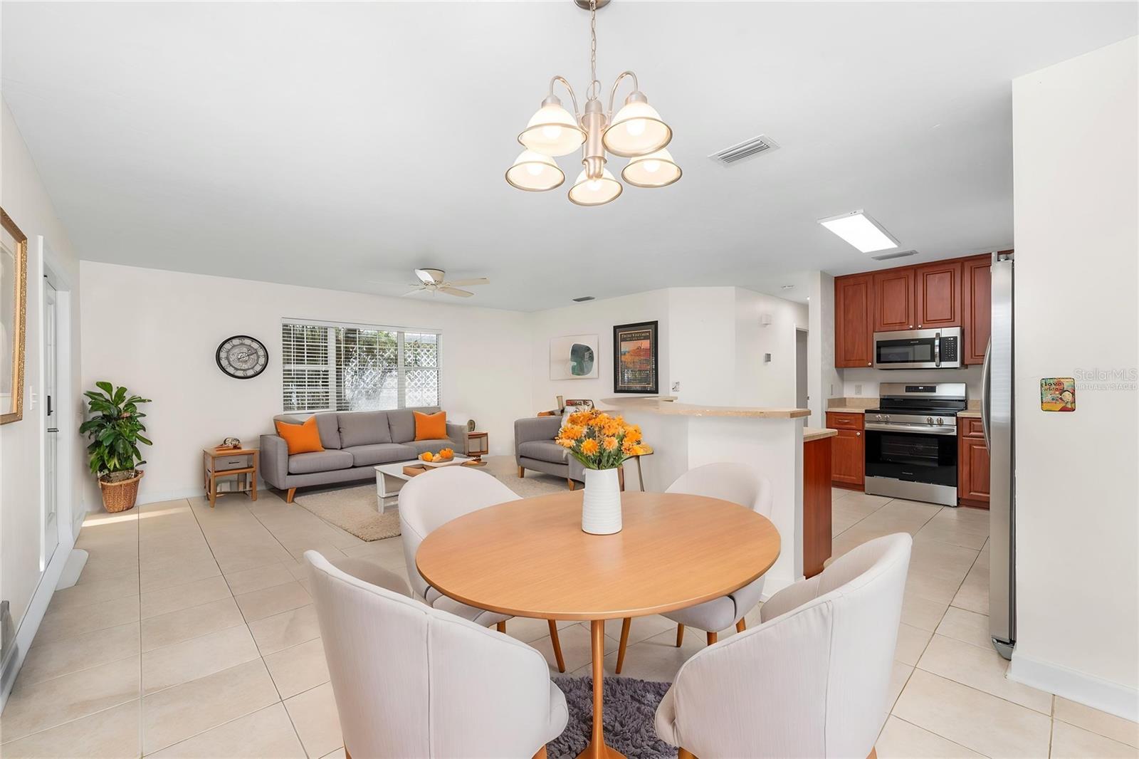 8593 NW 41ST TER, GAINESVILLE, FL, 32653