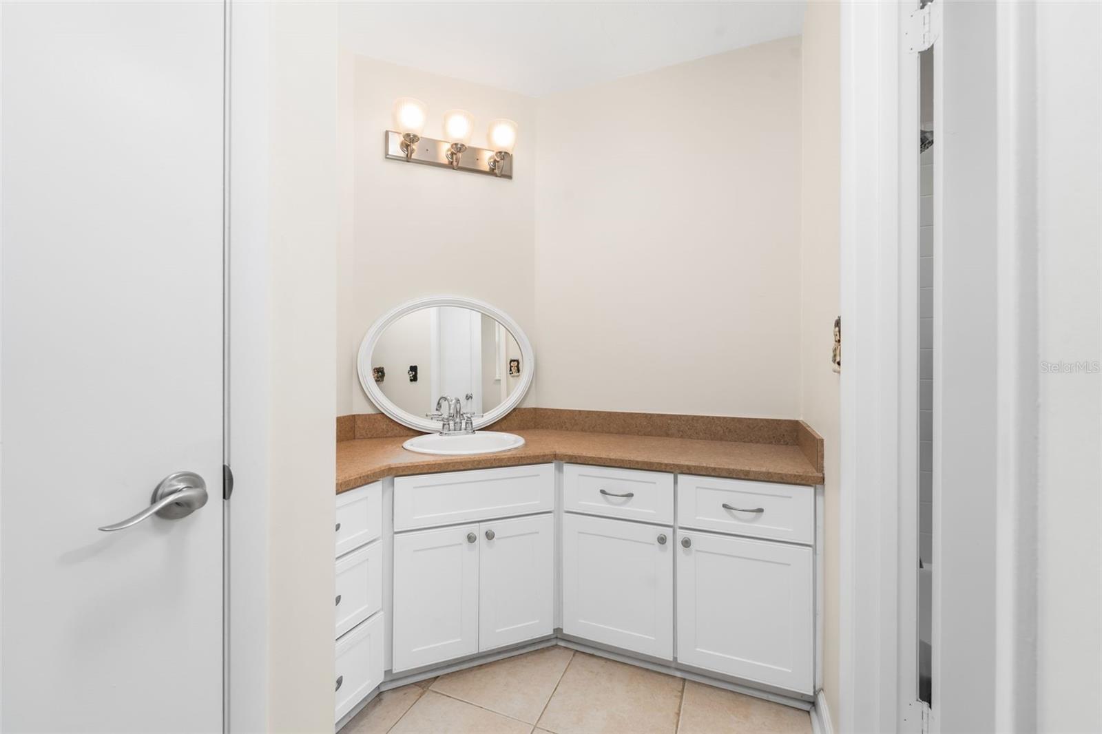 8593 NW 41ST TER, GAINESVILLE, FL, 32653