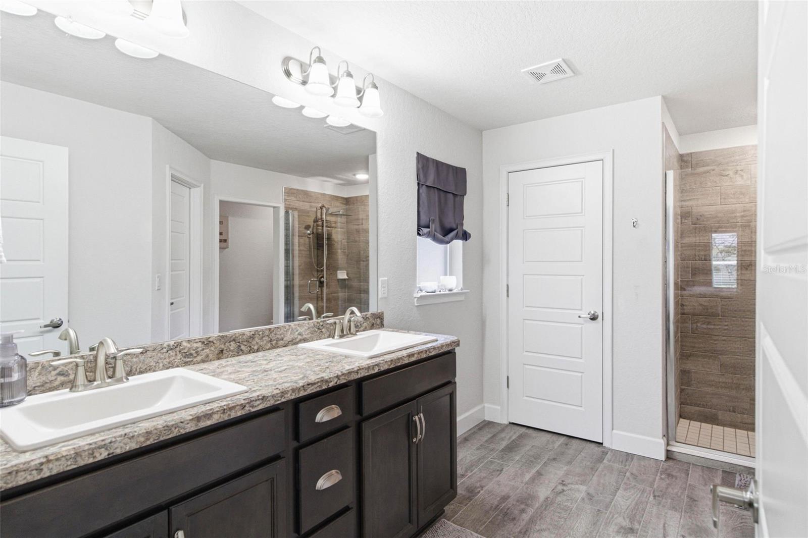47 VILLAGE CENTER DR, HOMOSASSA, FL, 34446