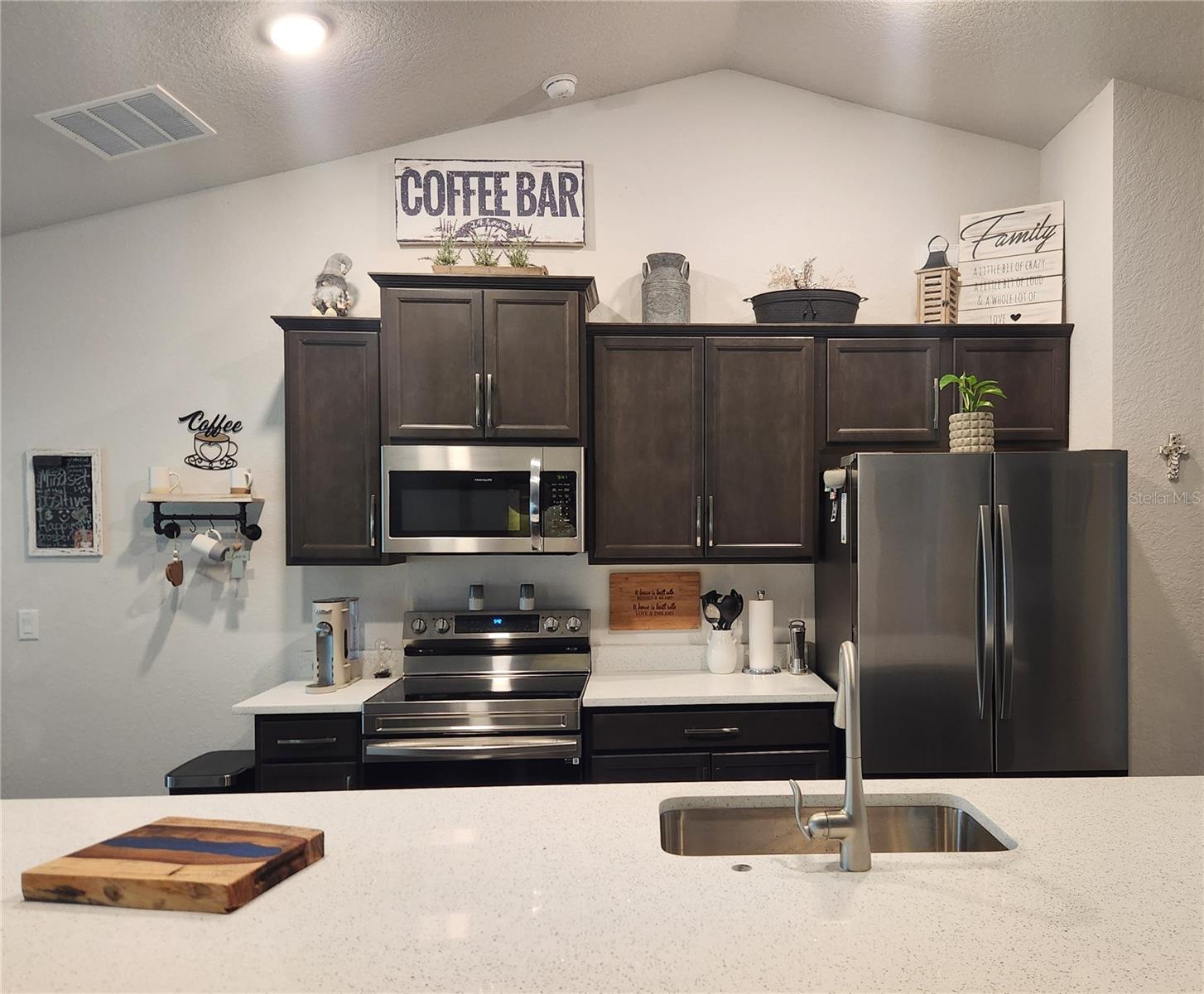 47 VILLAGE CENTER DR, HOMOSASSA, FL, 34446
