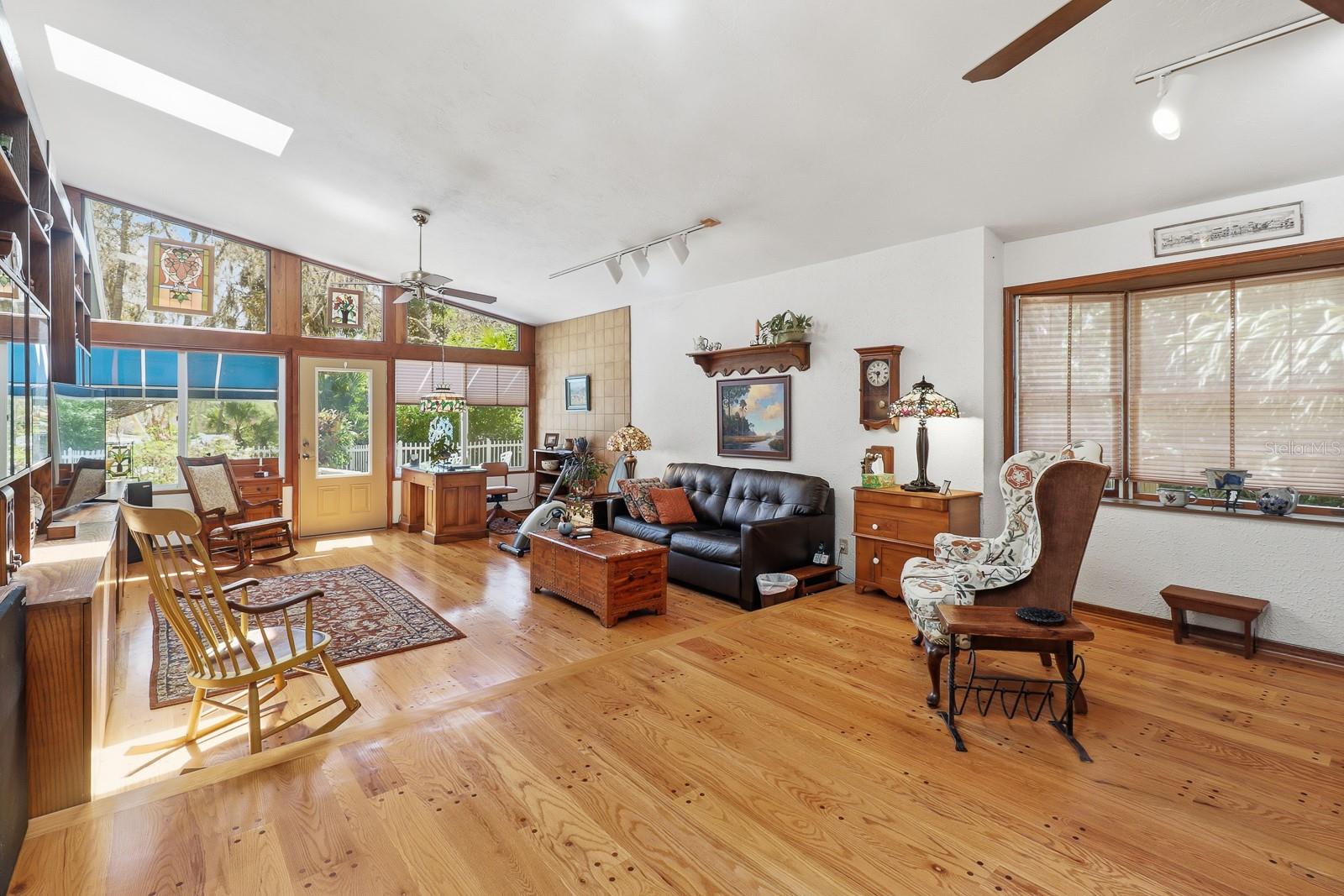 6491 SPRUCE CREEK RD, PORT ORANGE, FL, 32127