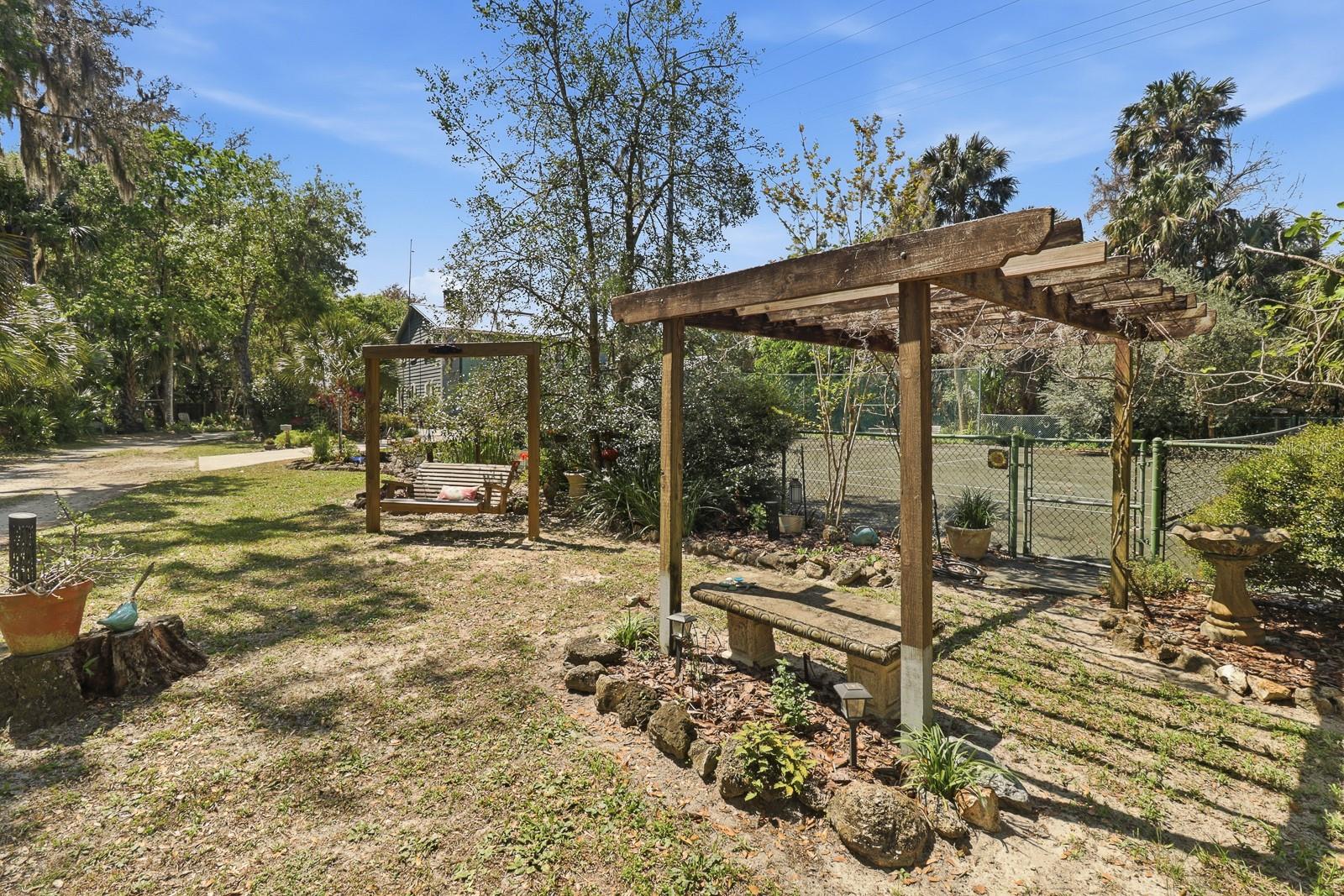 6491 SPRUCE CREEK RD, PORT ORANGE, FL, 32127