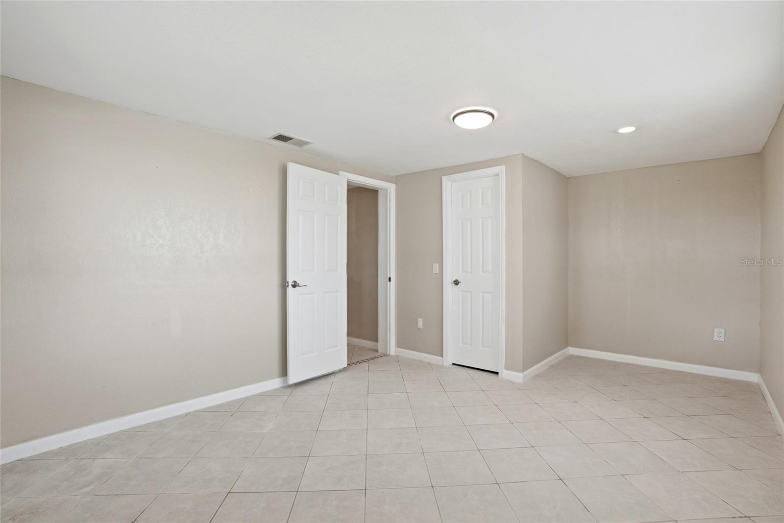 5015 PELICAN DR, NEW PORT RICHEY, FL, 34652