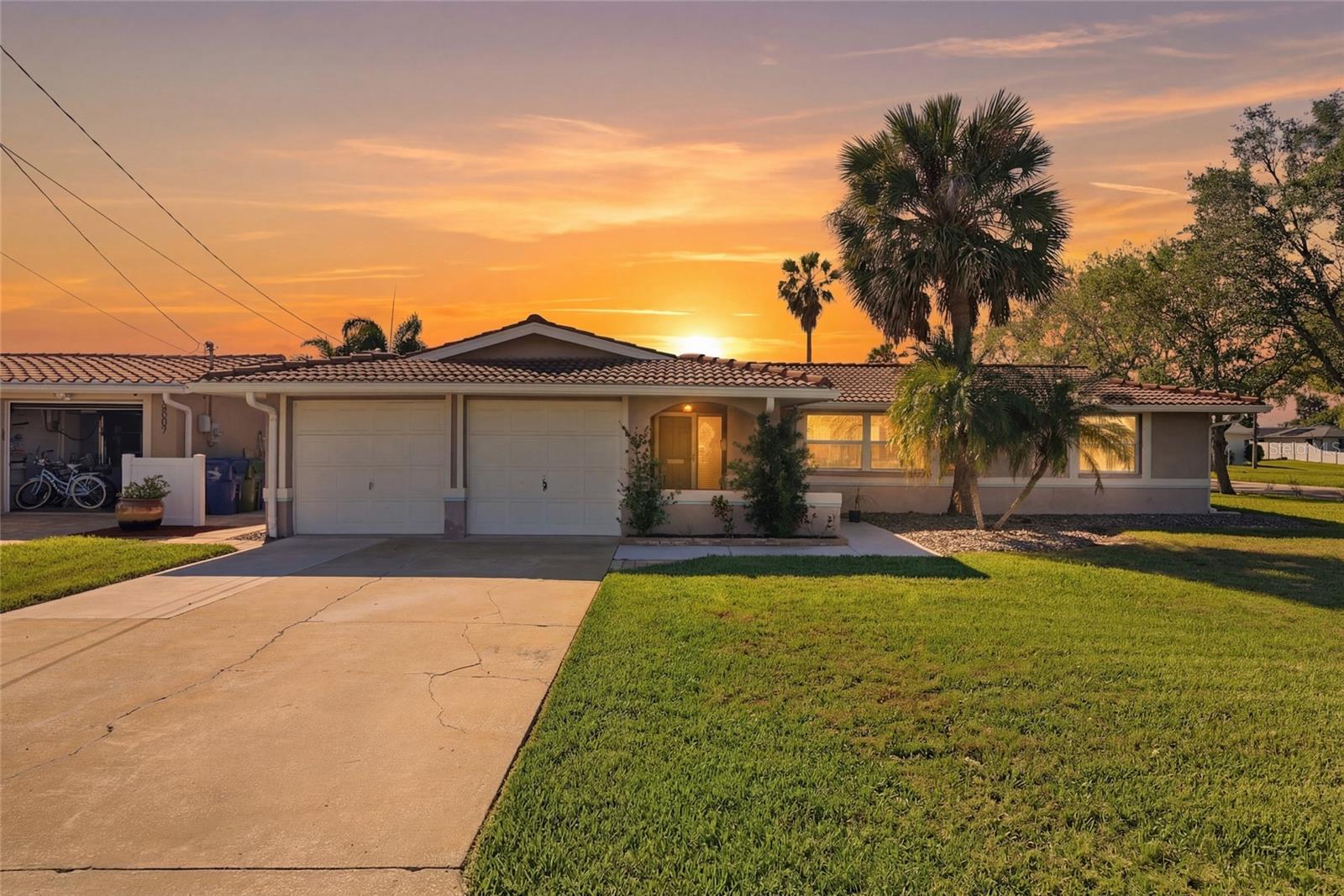 5015 PELICAN DR, NEW PORT RICHEY, FL, 34652