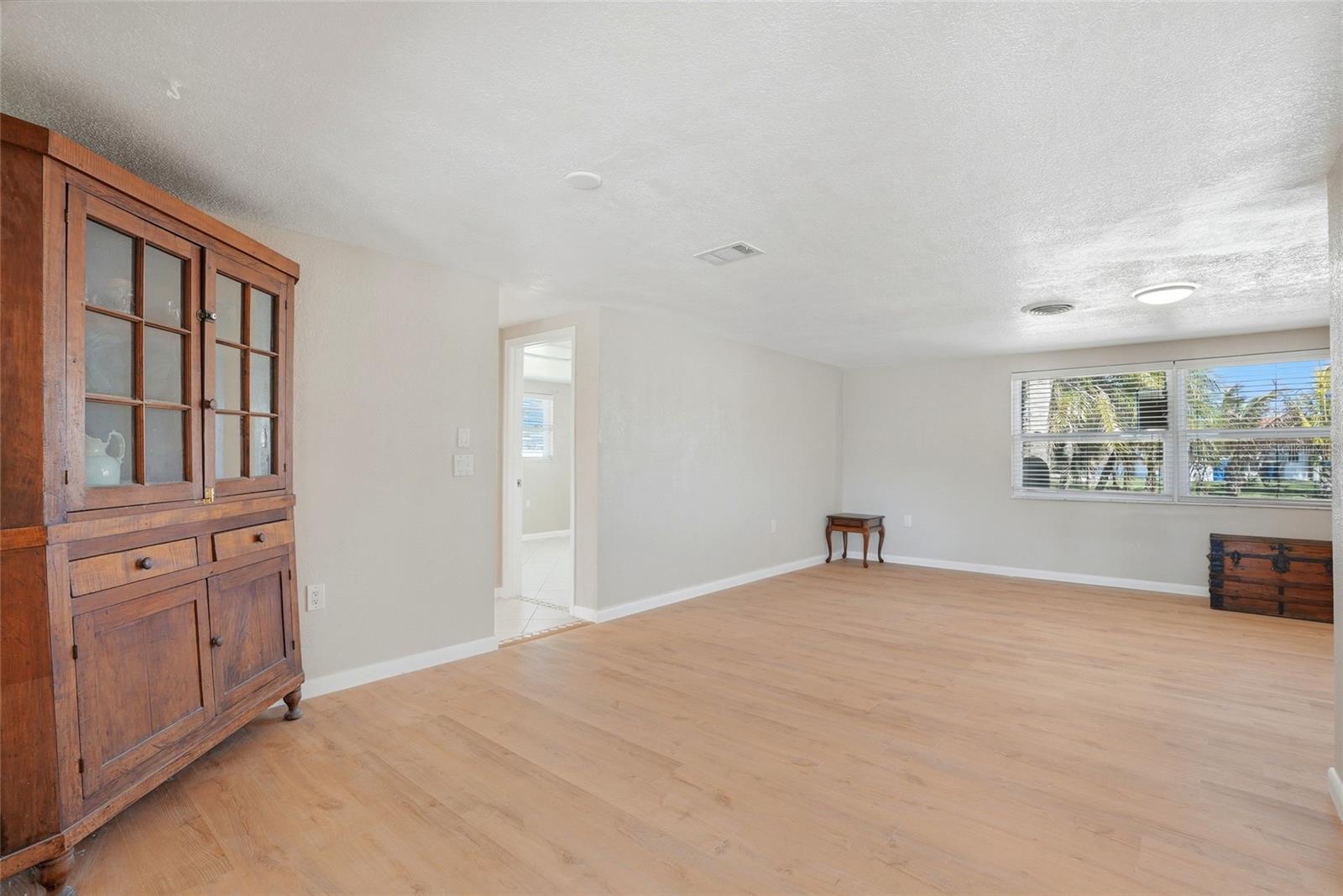 5015 PELICAN DR, NEW PORT RICHEY, FL, 34652