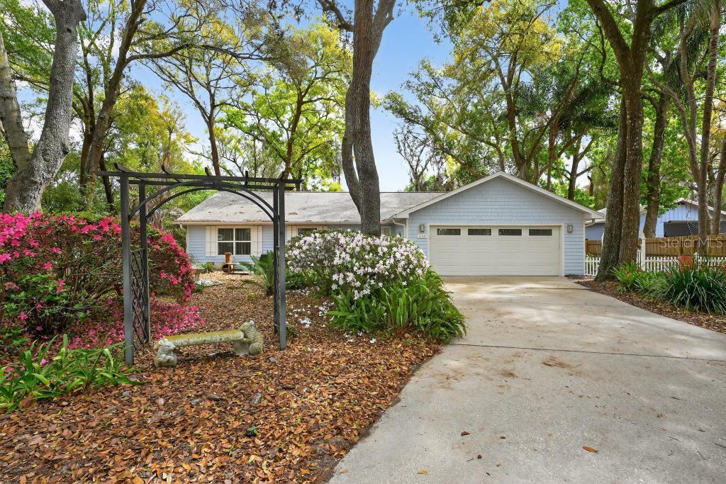 658 CLARK CT, MOUNT DORA, FL, 32757
