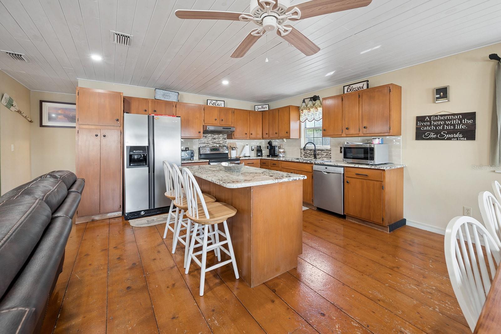 364 NE 256TH AVE, SUWANNEE, FL, 32692