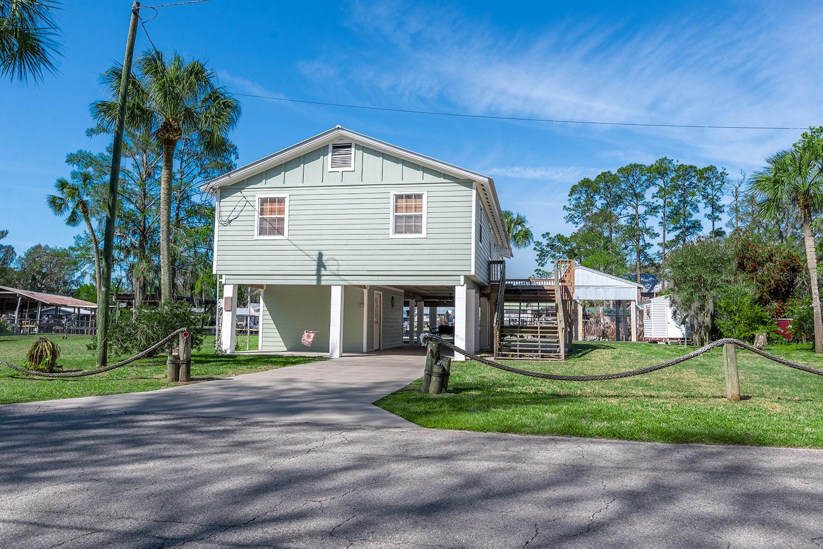 364 NE 256TH AVE, SUWANNEE, FL, 32692