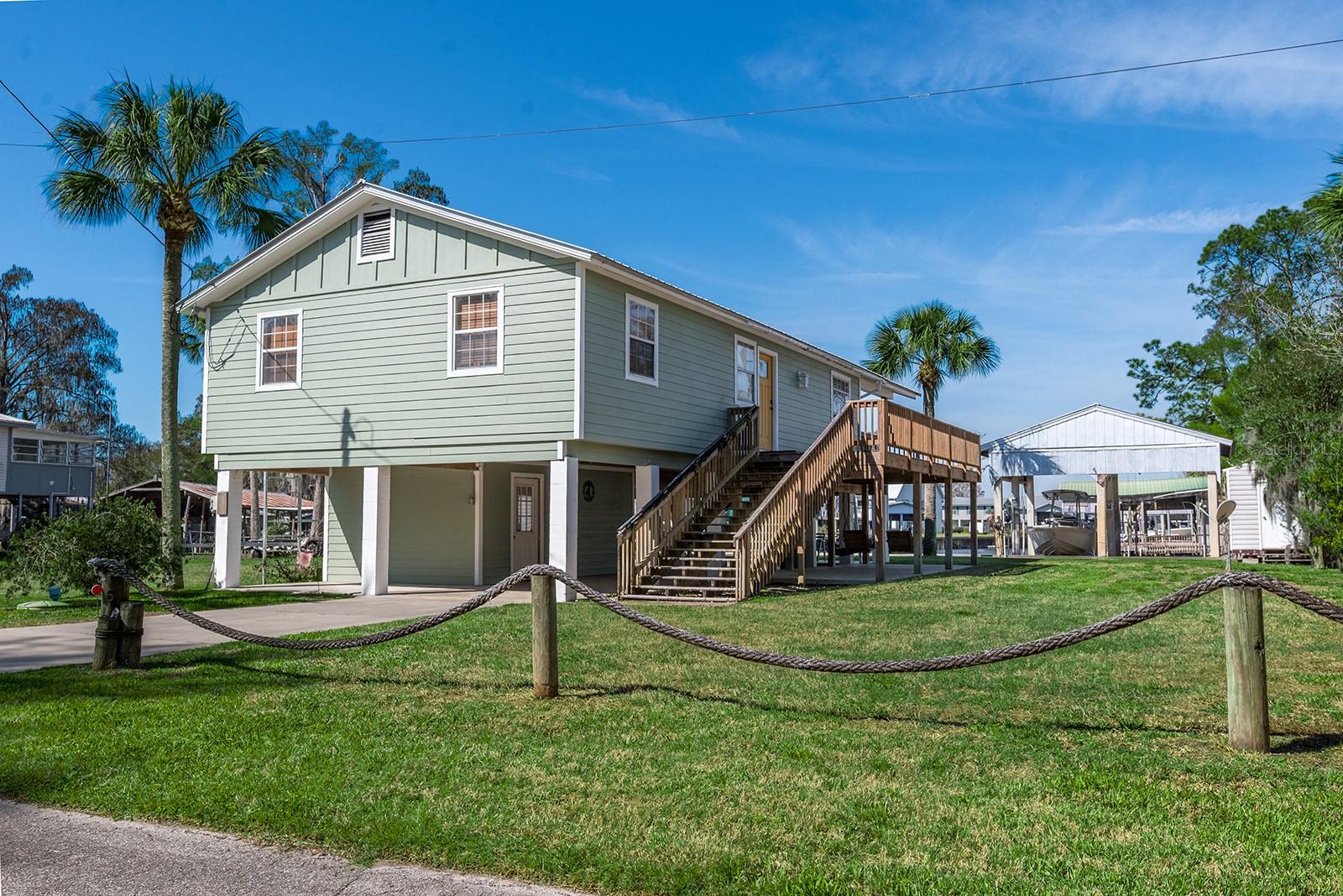 364 NE 256TH AVE, SUWANNEE, FL, 32692