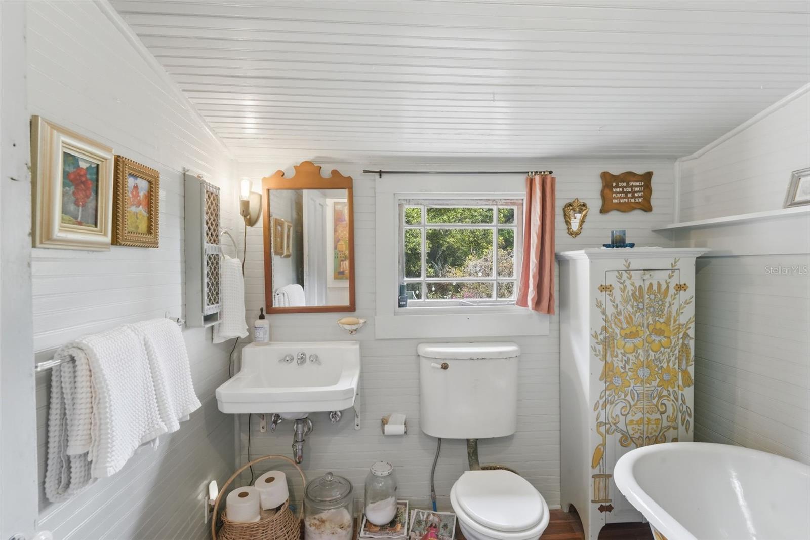 748 W FLORENCE AVE, DELAND, FL, 32720