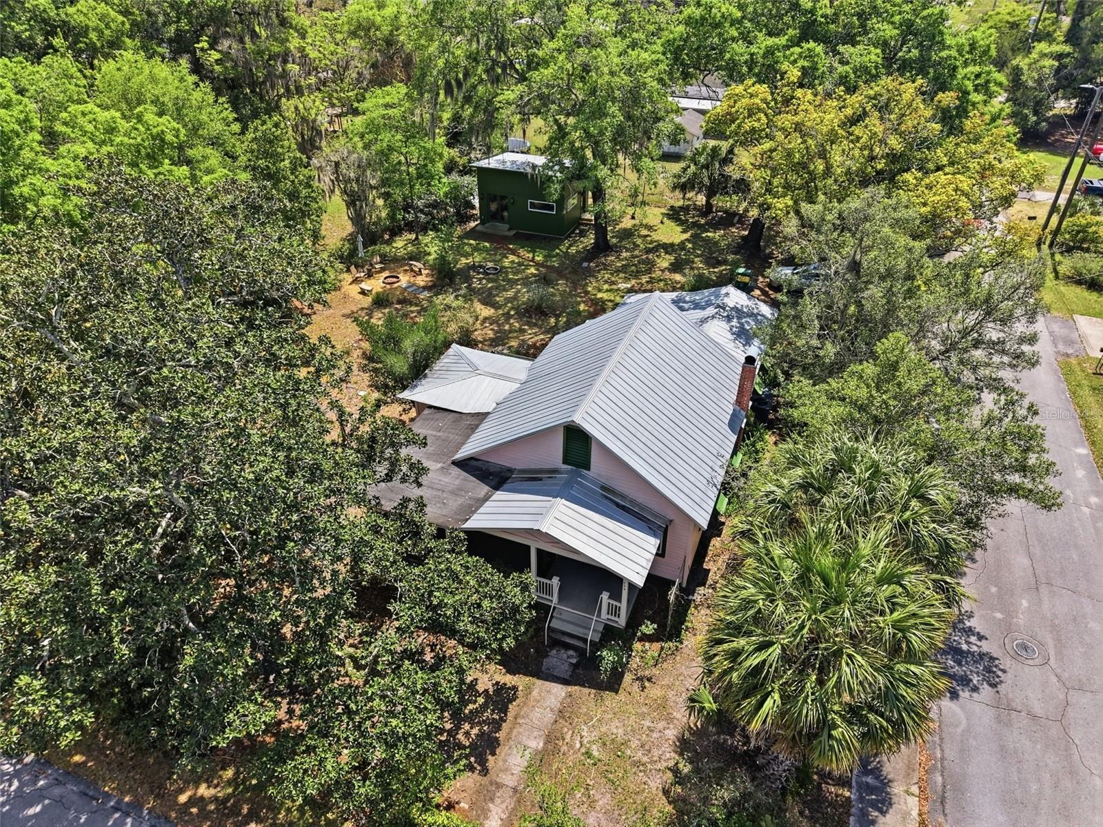 748 W FLORENCE AVE, DELAND, FL, 32720