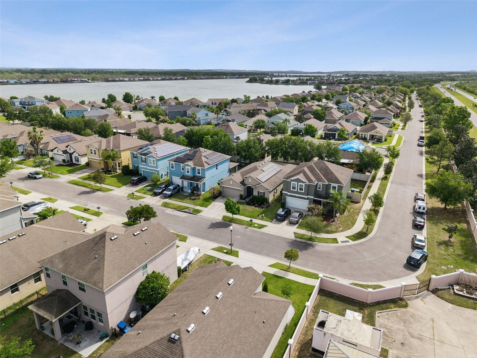 1134 WHITE WATER BAY DR, GROVELAND, FL, 34736