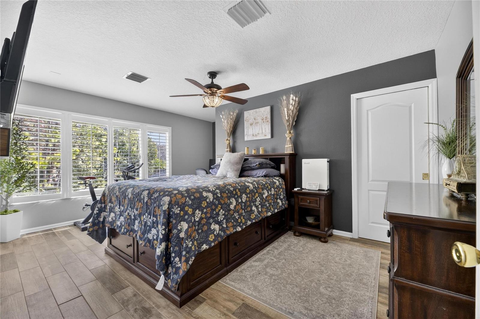 5937 RIVA RIDGE DR, WESLEY CHAPEL, FL, 33544