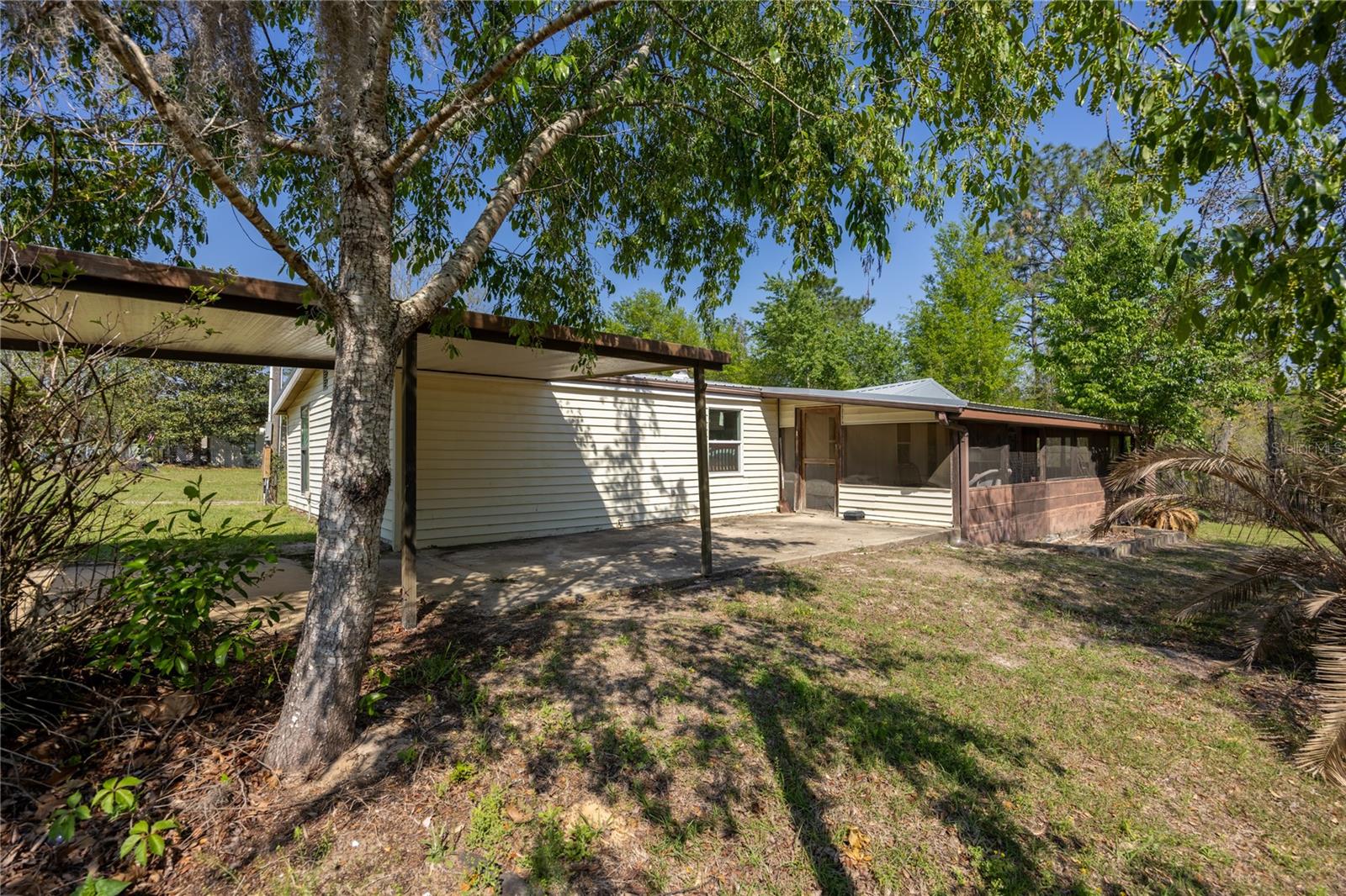 636 UNION AVE, INTERLACHEN, FL, 32148