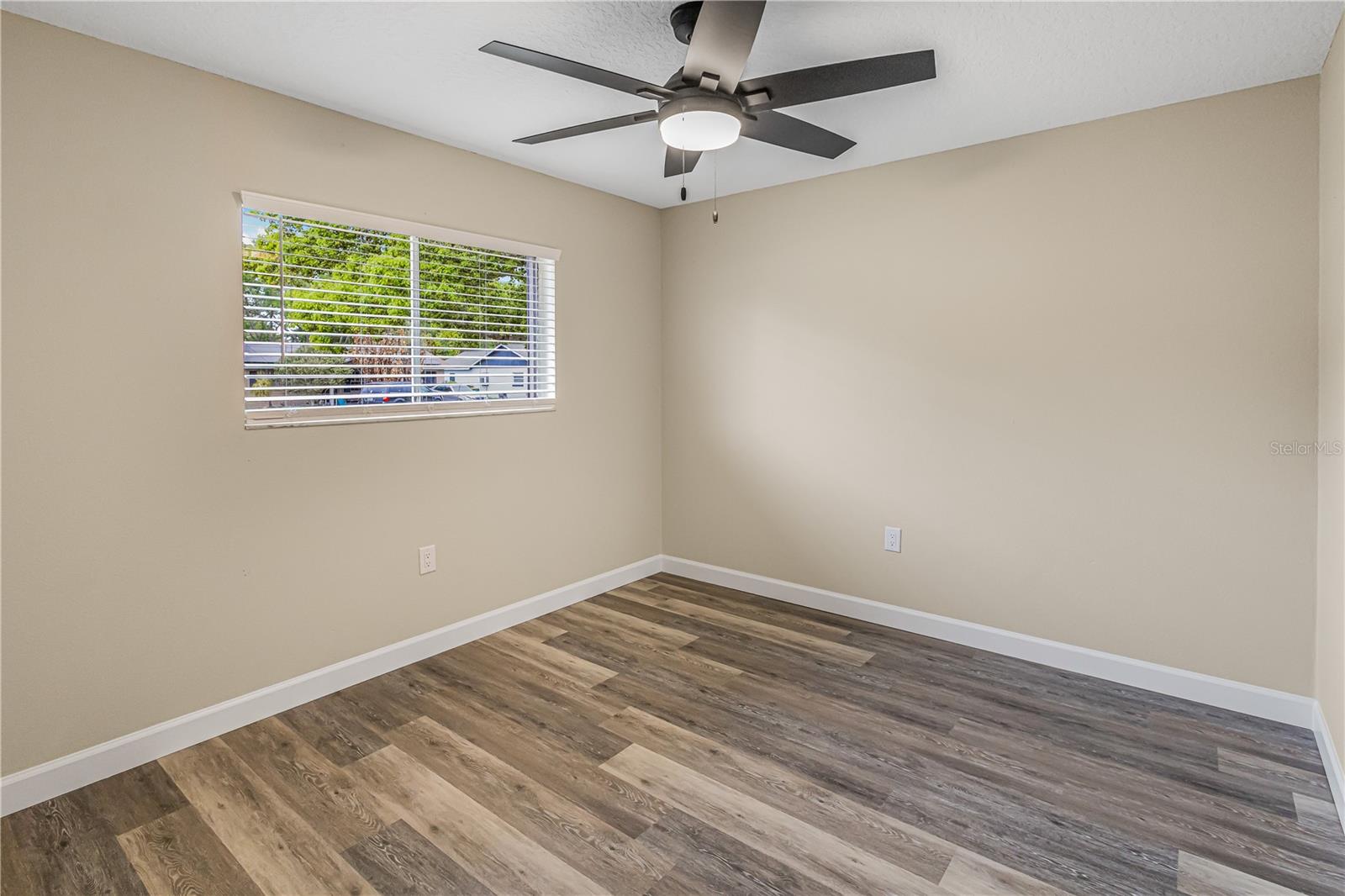 2710 LAKEWOOD LN, EUSTIS, FL, 32726
