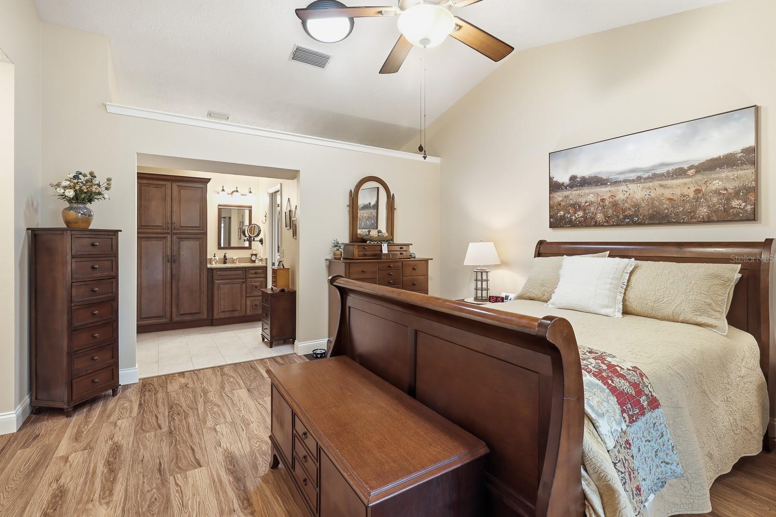 407 GLEN ABBEY LN, DEBARY, FL, 32713