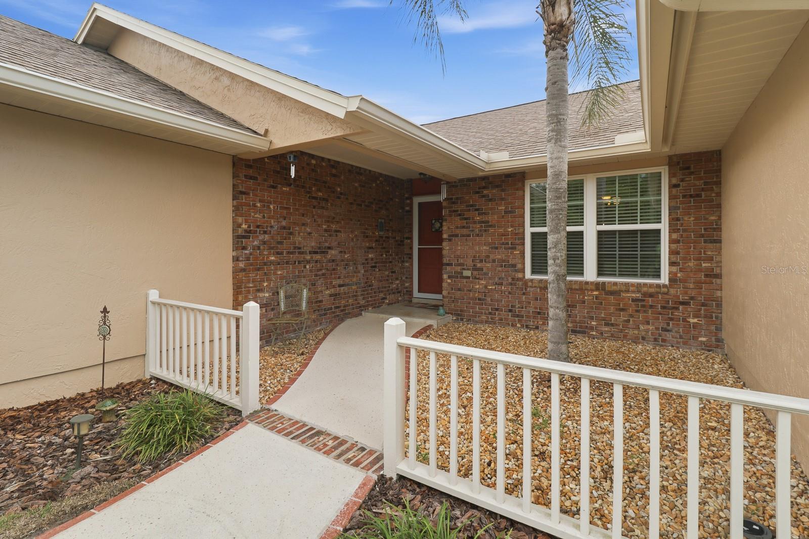 407 GLEN ABBEY LN, DEBARY, FL, 32713