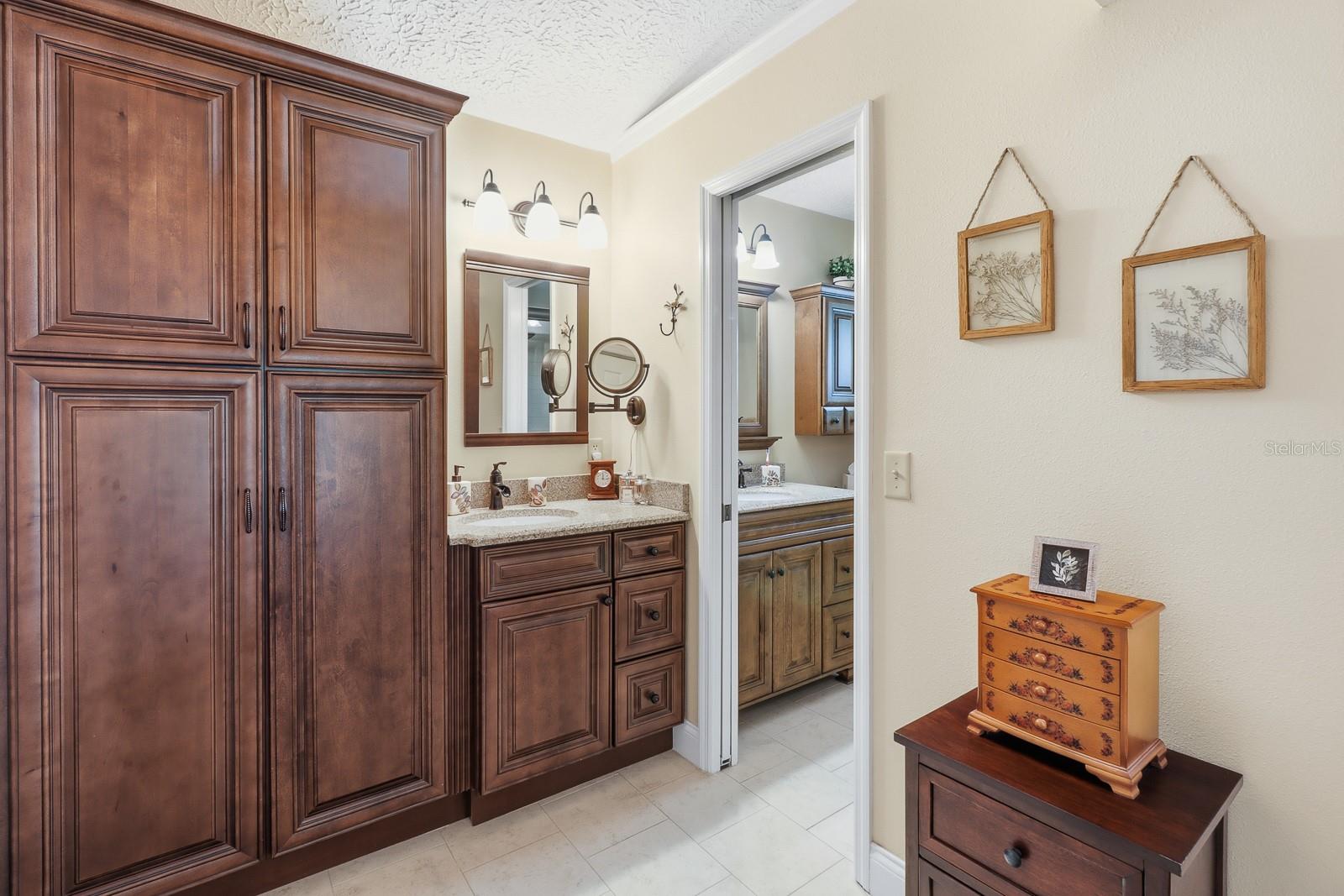 407 GLEN ABBEY LN, DEBARY, FL, 32713