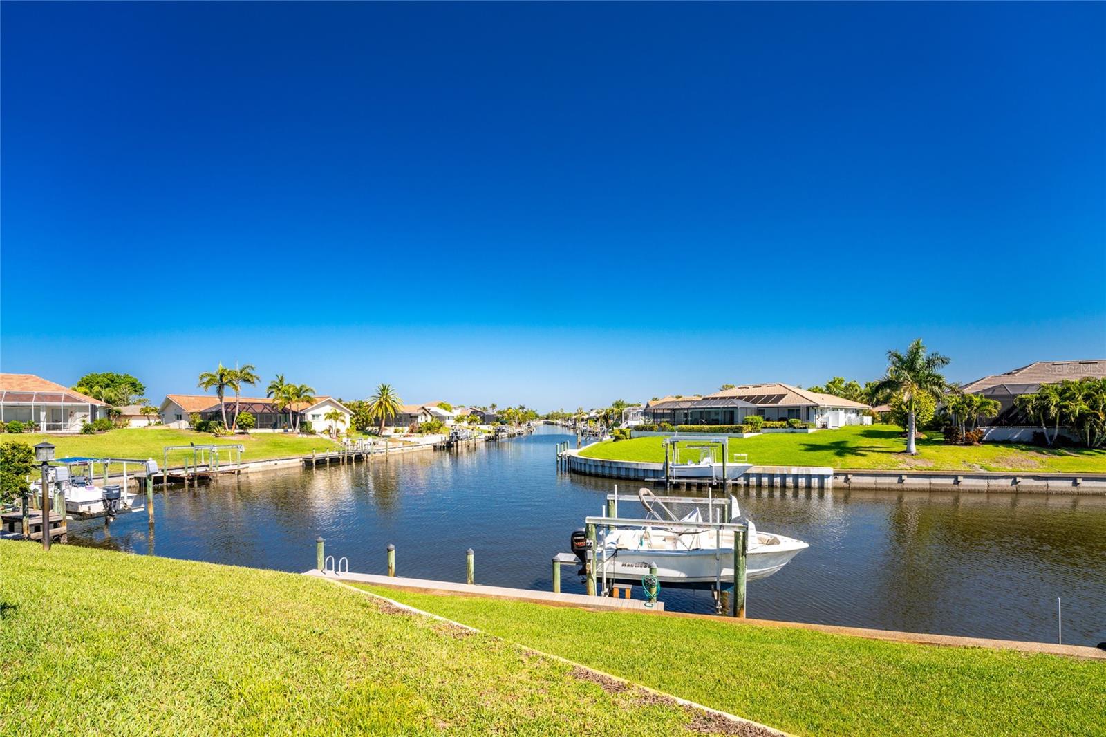 413 EDEN DR, ENGLEWOOD, FL, 34223