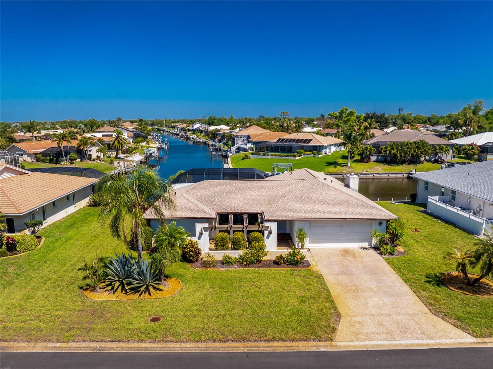 413 EDEN DR, ENGLEWOOD, FL, 34223