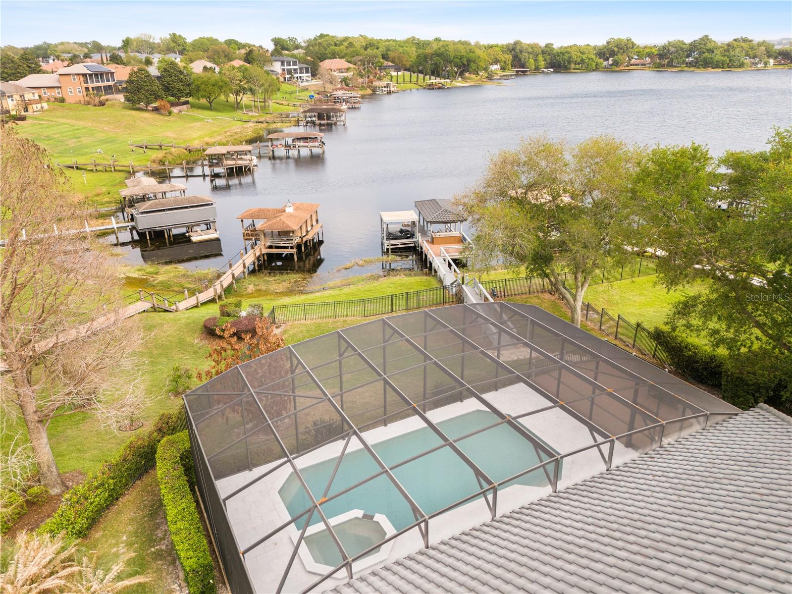 812 JOHNS POINT DR, OAKLAND, FL, 34787