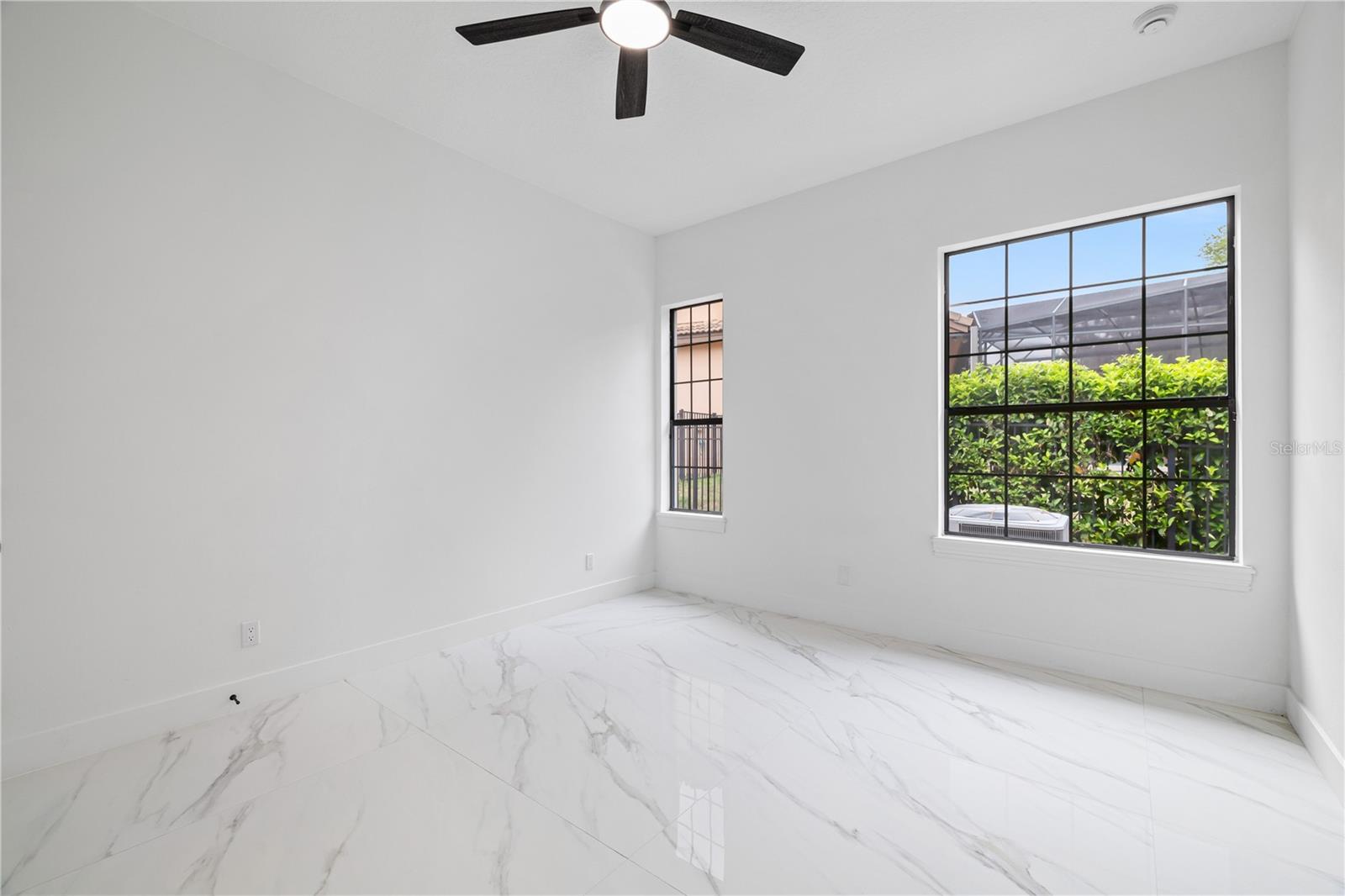 812 JOHNS POINT DR, OAKLAND, FL, 34787