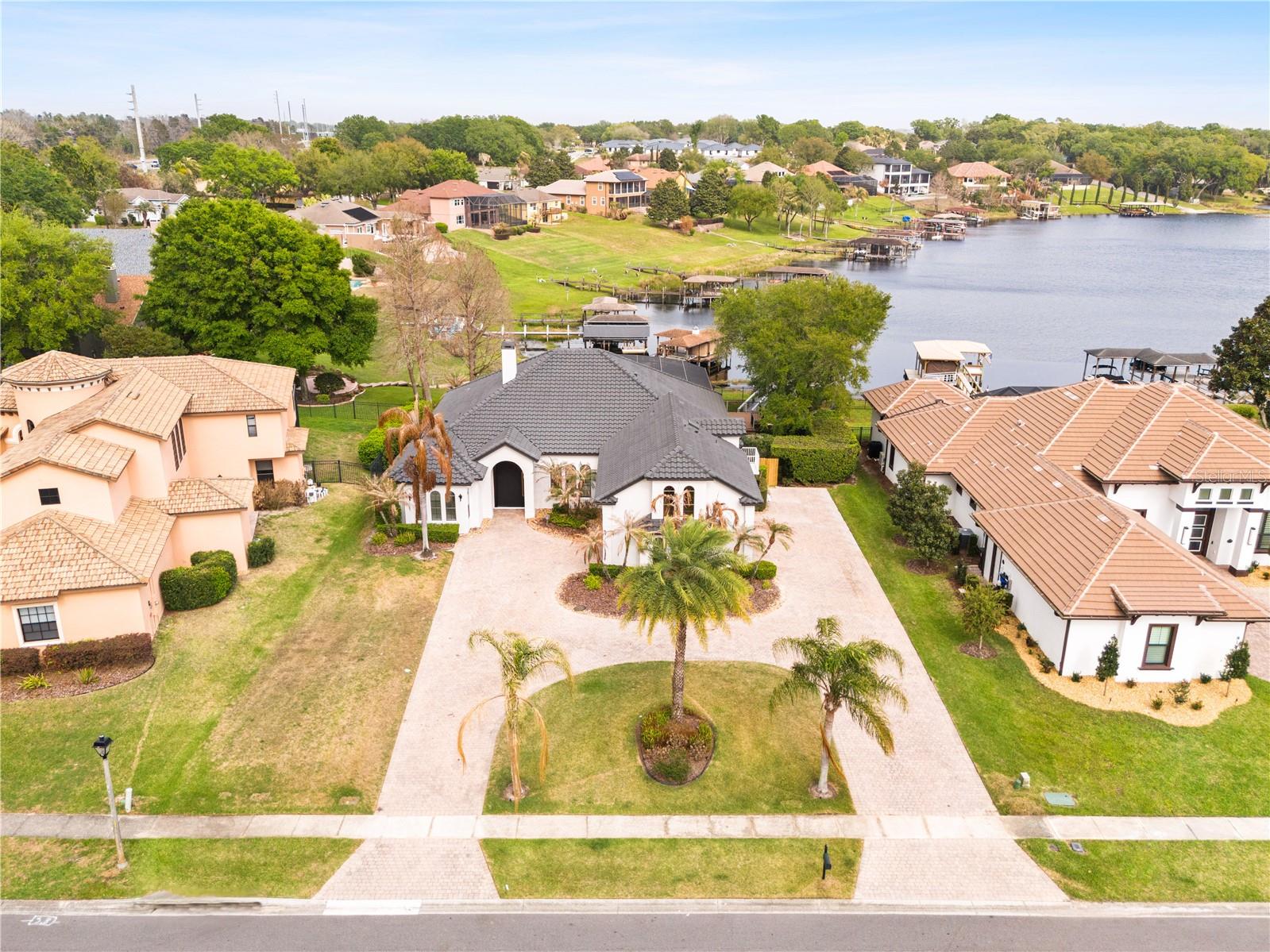 812 JOHNS POINT DR, OAKLAND, FL, 34787
