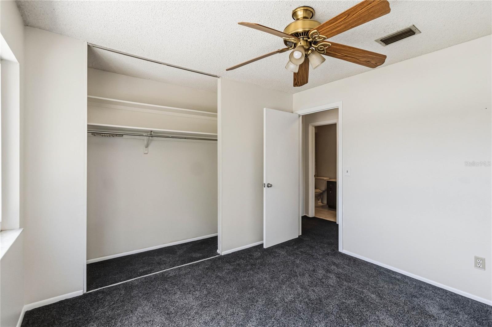 332 HARBOUR ISLAND RD, ORLANDO, FL, 32809