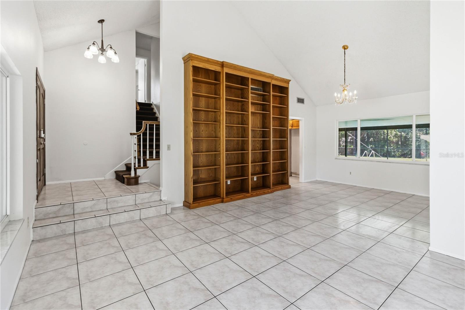 332 HARBOUR ISLAND RD, ORLANDO, FL, 32809